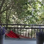 Family Friendly With A Garden View