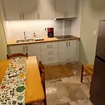 Appartamento Family Friendly With A Garden View Tolón