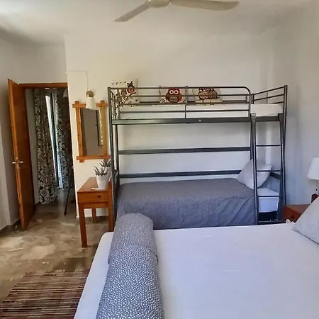 Family Friendly With A Garden View *