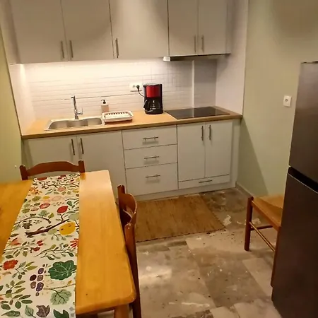 Διαμέρισμα Family Friendly With A Garden View Τολό