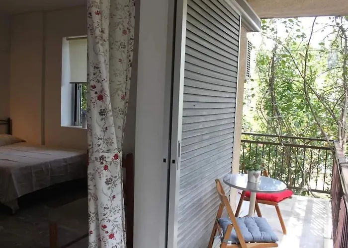 Family Friendly With A Garden View