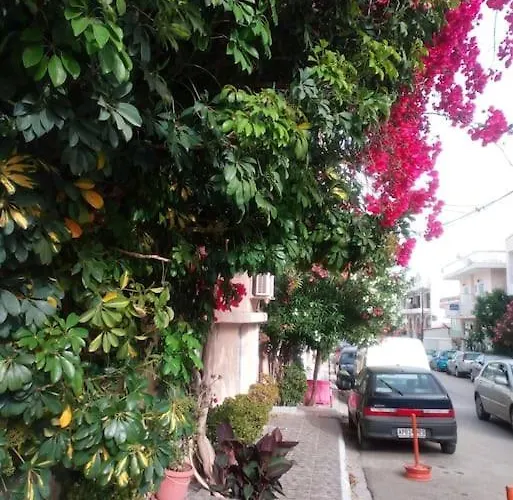شقة Family Friendly With A Garden View تولو